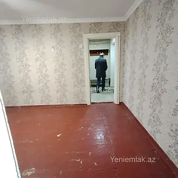 Satılır 2 otaqlı köhnə tikili 60 m²