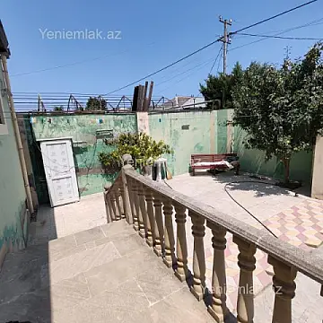 Satılır 4 otaqlı həyət evi 120 m²