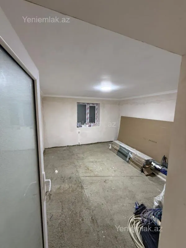 Satılır 5 otaqlı həyət evi 100 m²