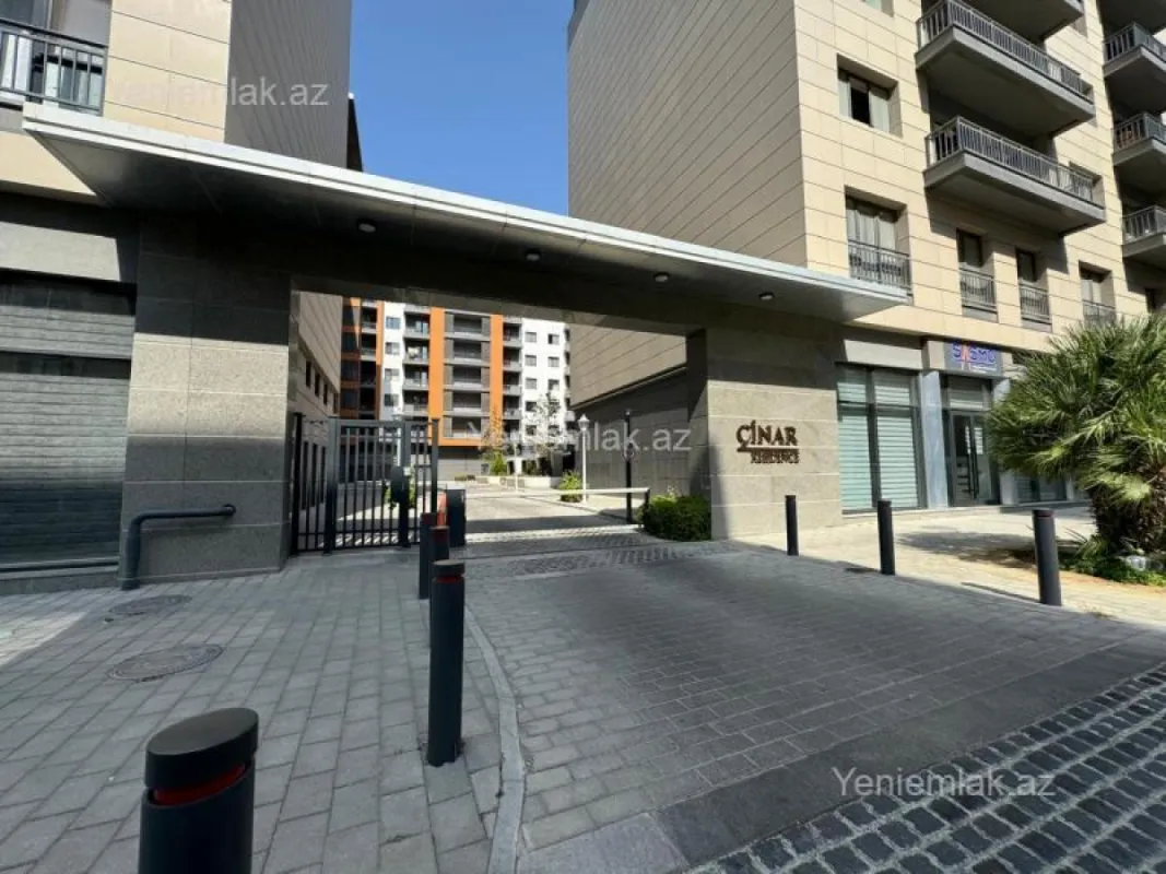 Satılır 4 otaqlı yeni tikili 193 m²