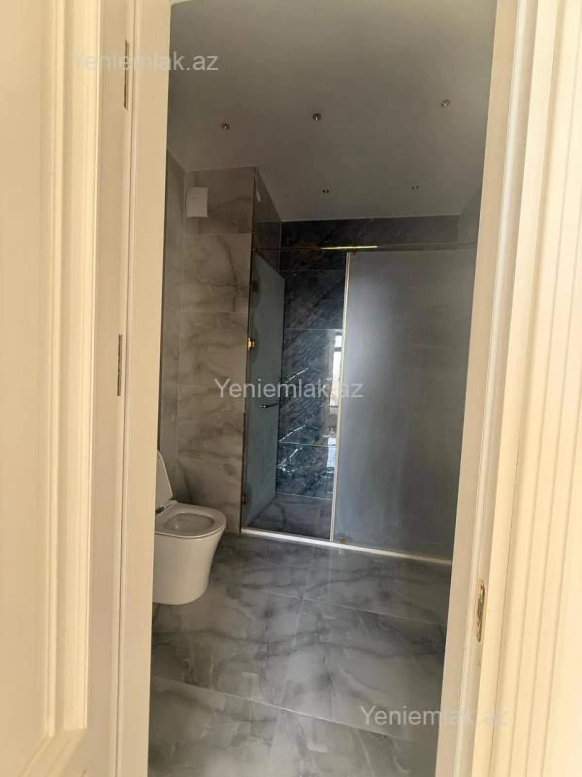 Satılır 4 otaqlı yeni tikili 193 m²
