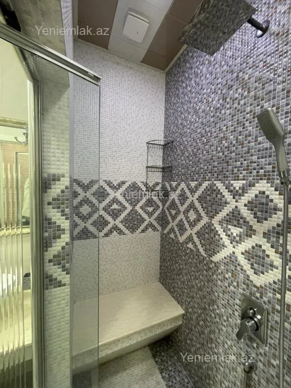 Satılır 3 otaqlı yeni tikili 105 m²