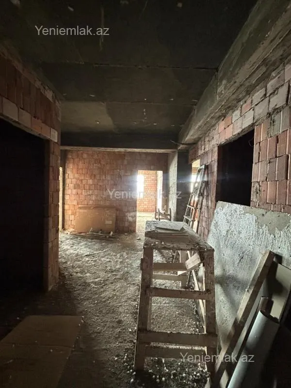 Satılır 3 otaqlı yeni tikili 141 m²