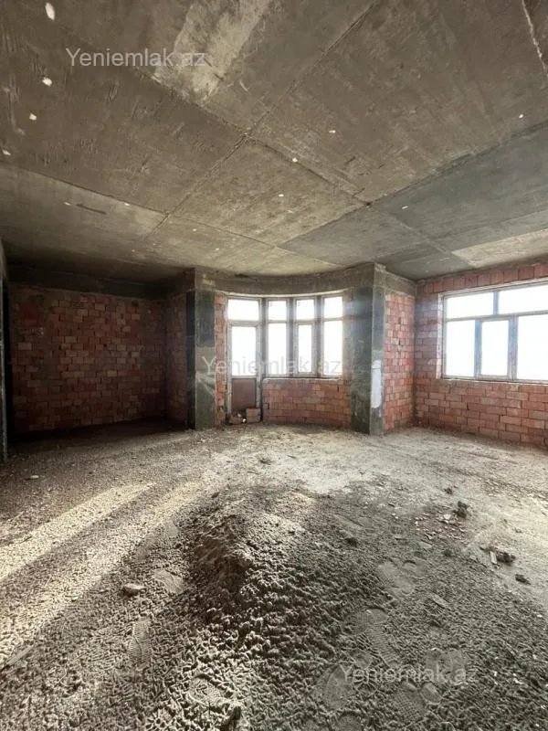 Satılır 3 otaqlı yeni tikili 141 m²