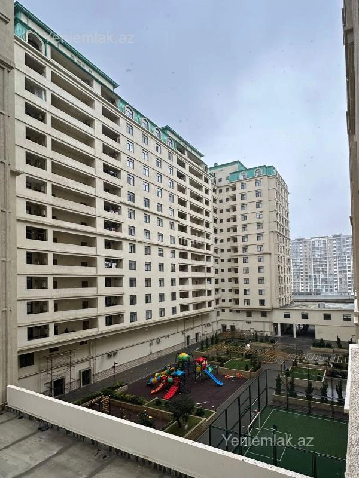 Satılır 2 otaqlı yeni tikili 93 m²