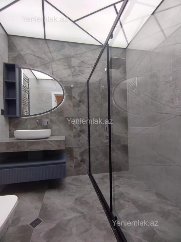 Satılır 4 otaqlı yeni tikili 137 m²