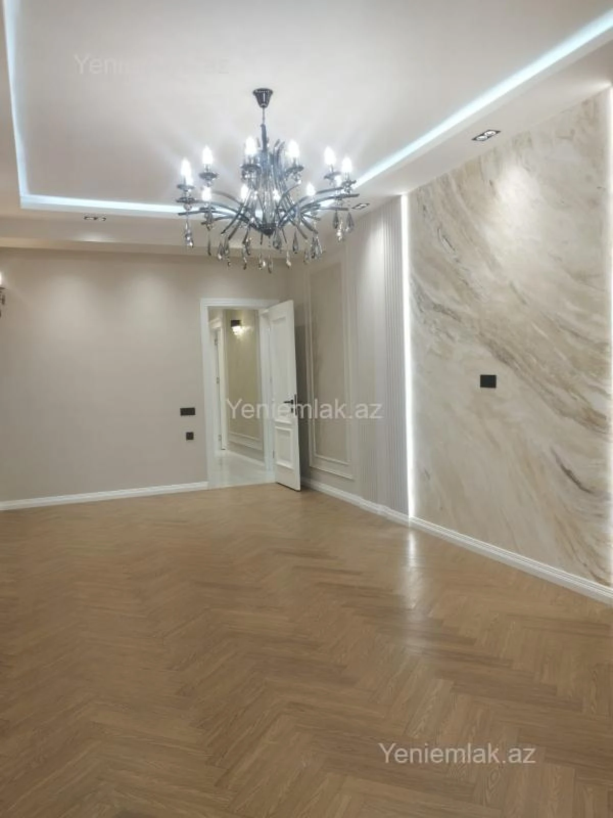 Satılır 4 otaqlı yeni tikili 137 m²