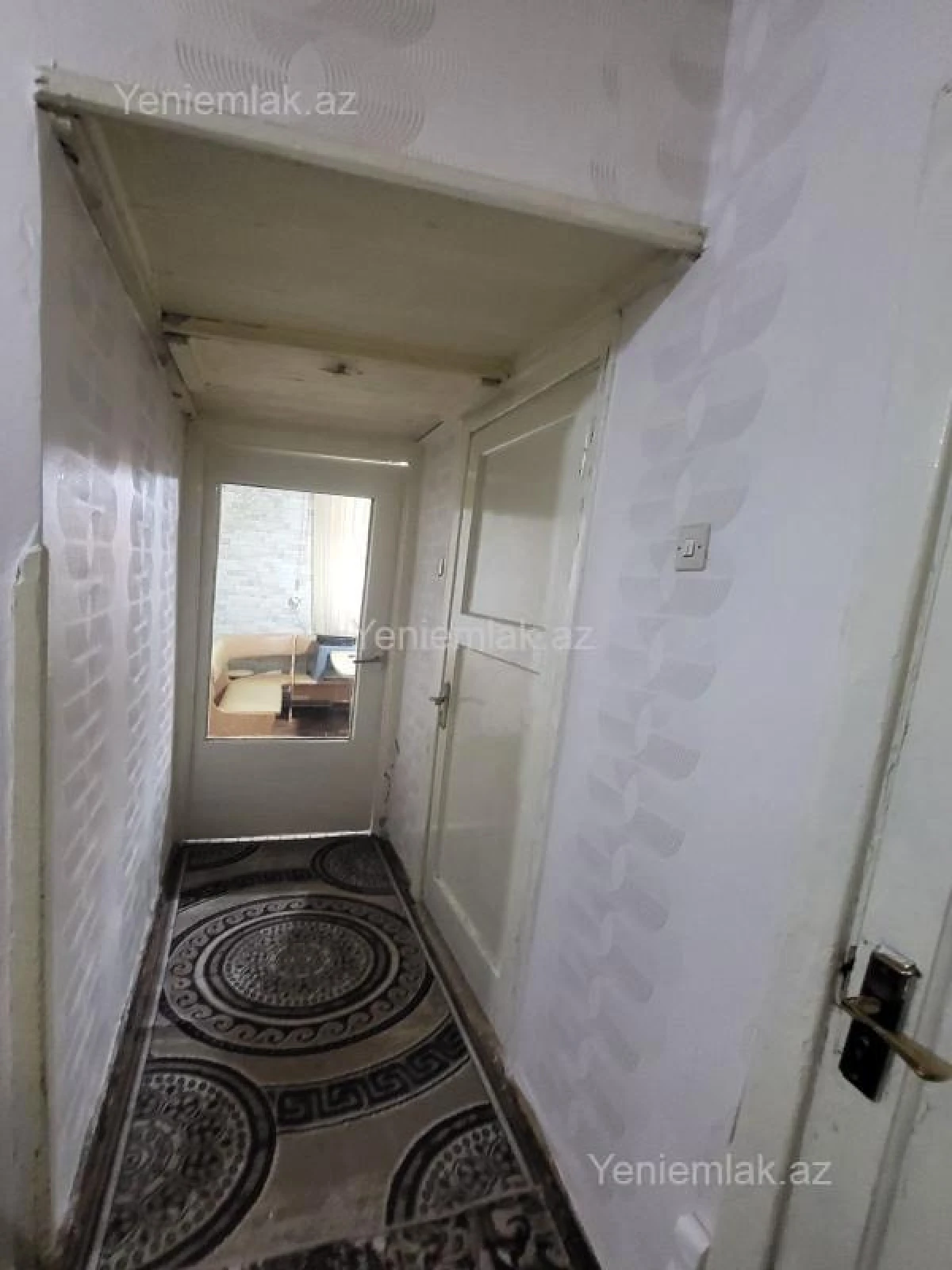 Satılır 2 otaqlı köhnə tikili 45 m²