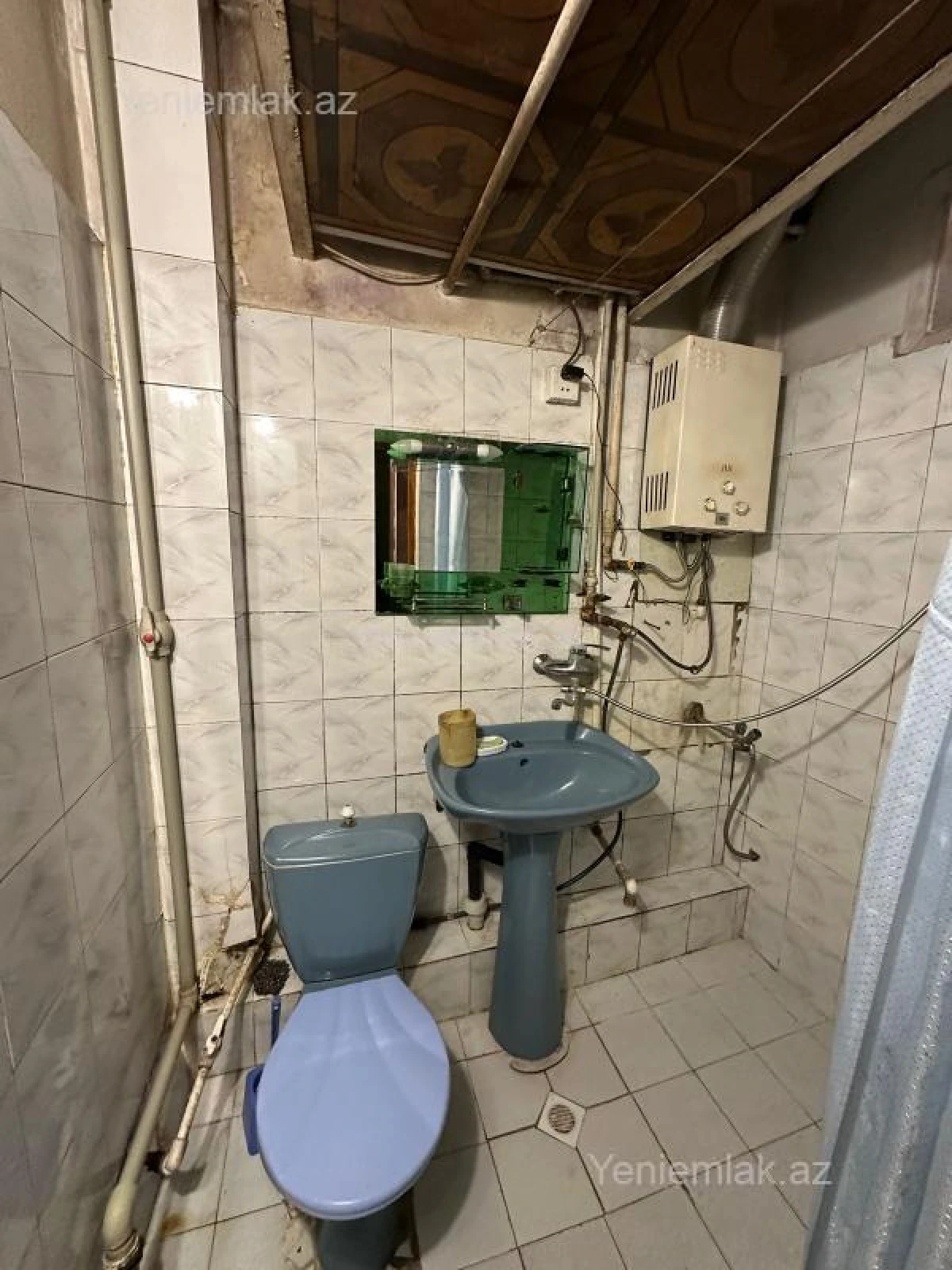 Satılır 3 otaqlı köhnə tikili 60 m²