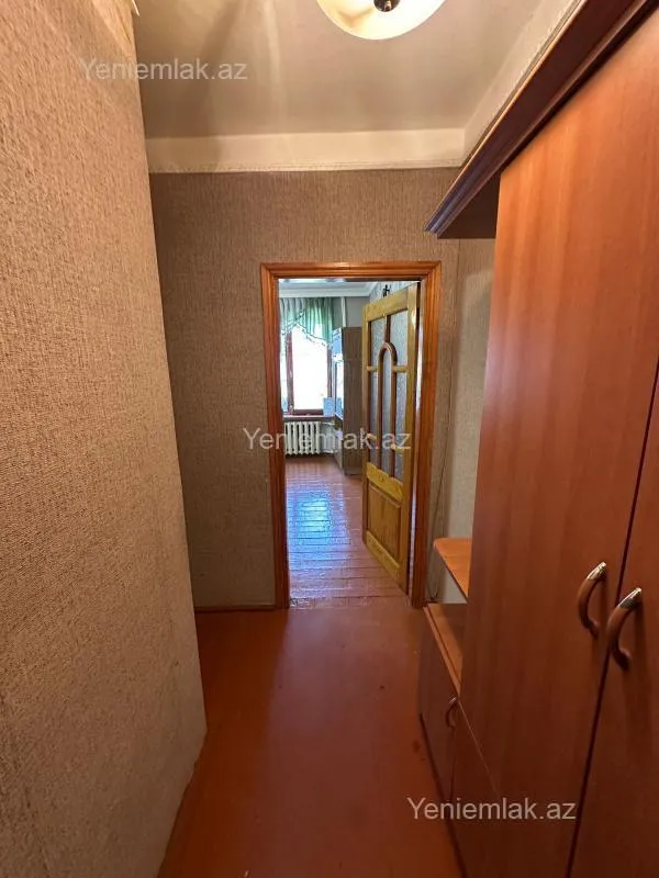 Satılır 3 otaqlı köhnə tikili 60 m²