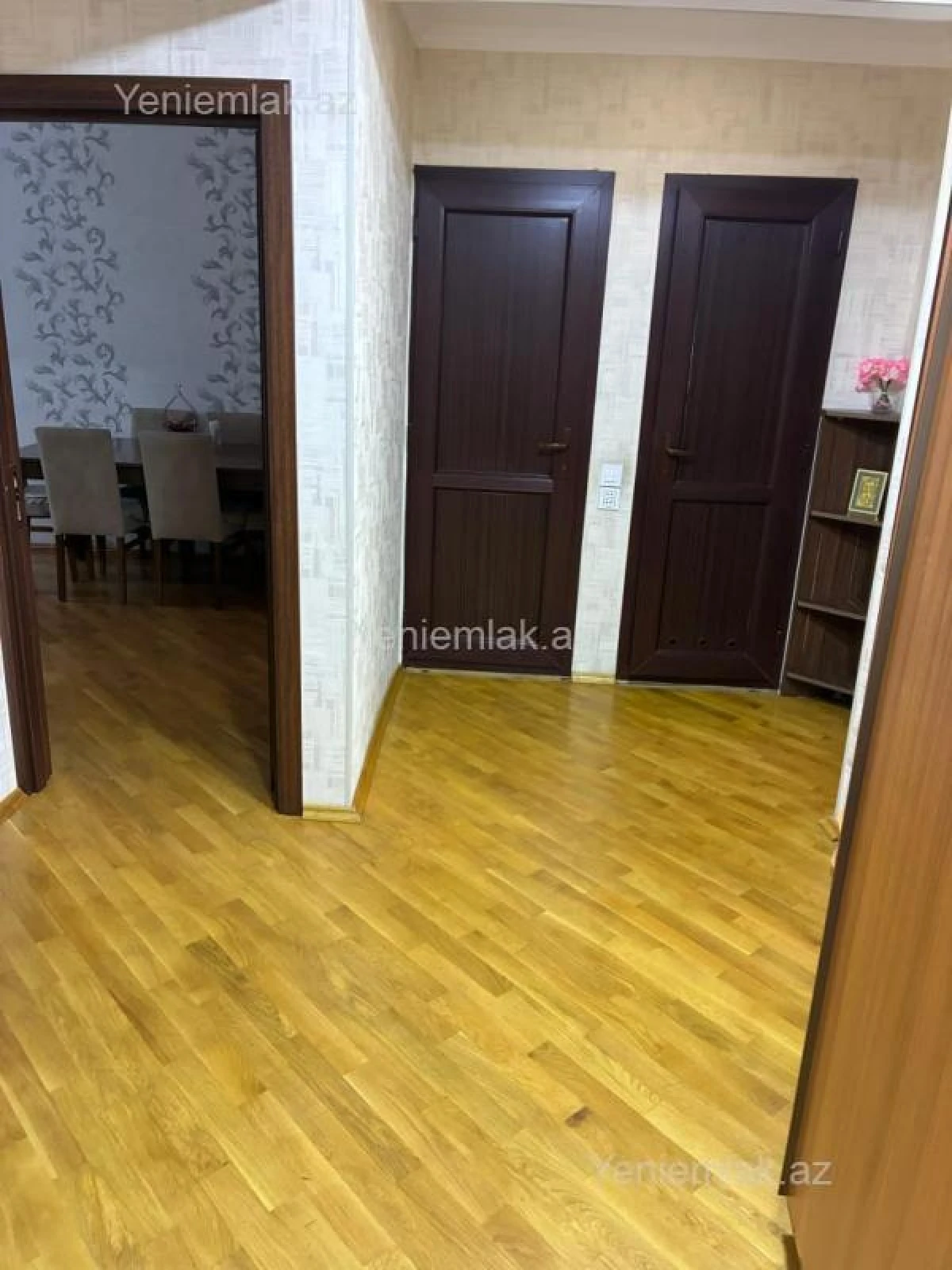 Satılır 3 otaqlı köhnə tikili 70 m²