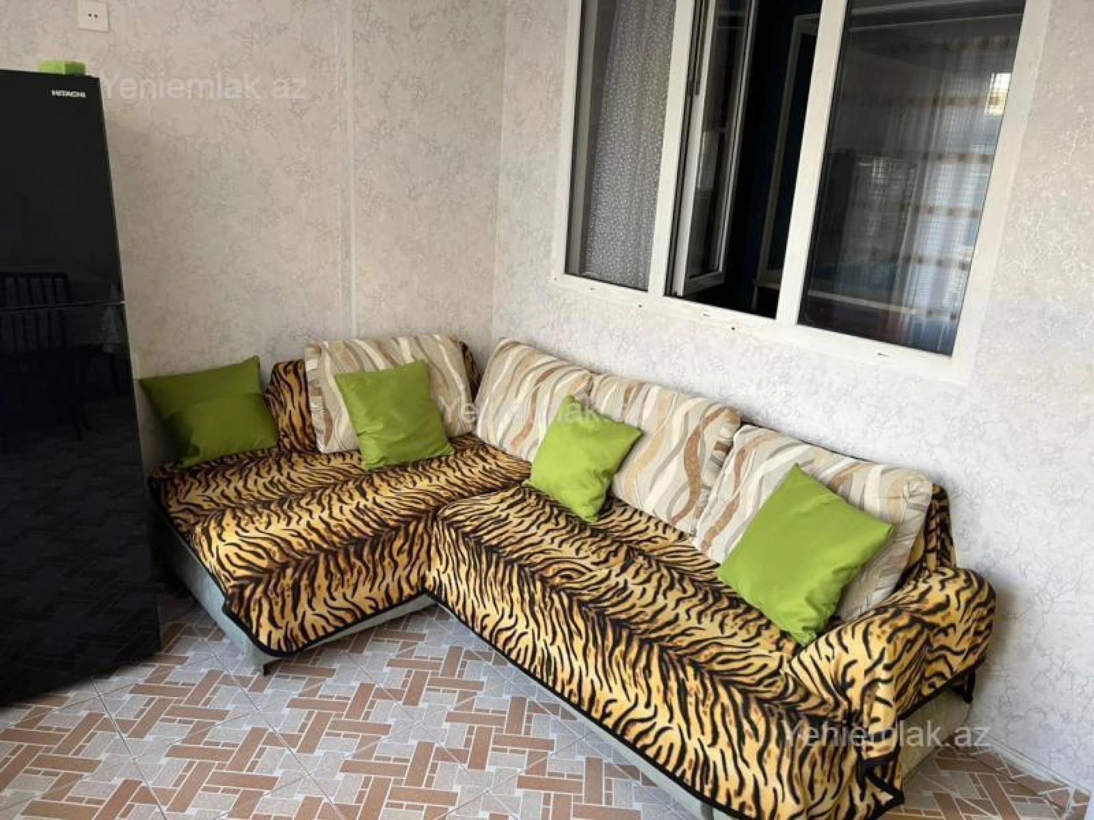 Satılır 3 otaqlı köhnə tikili 104 m²