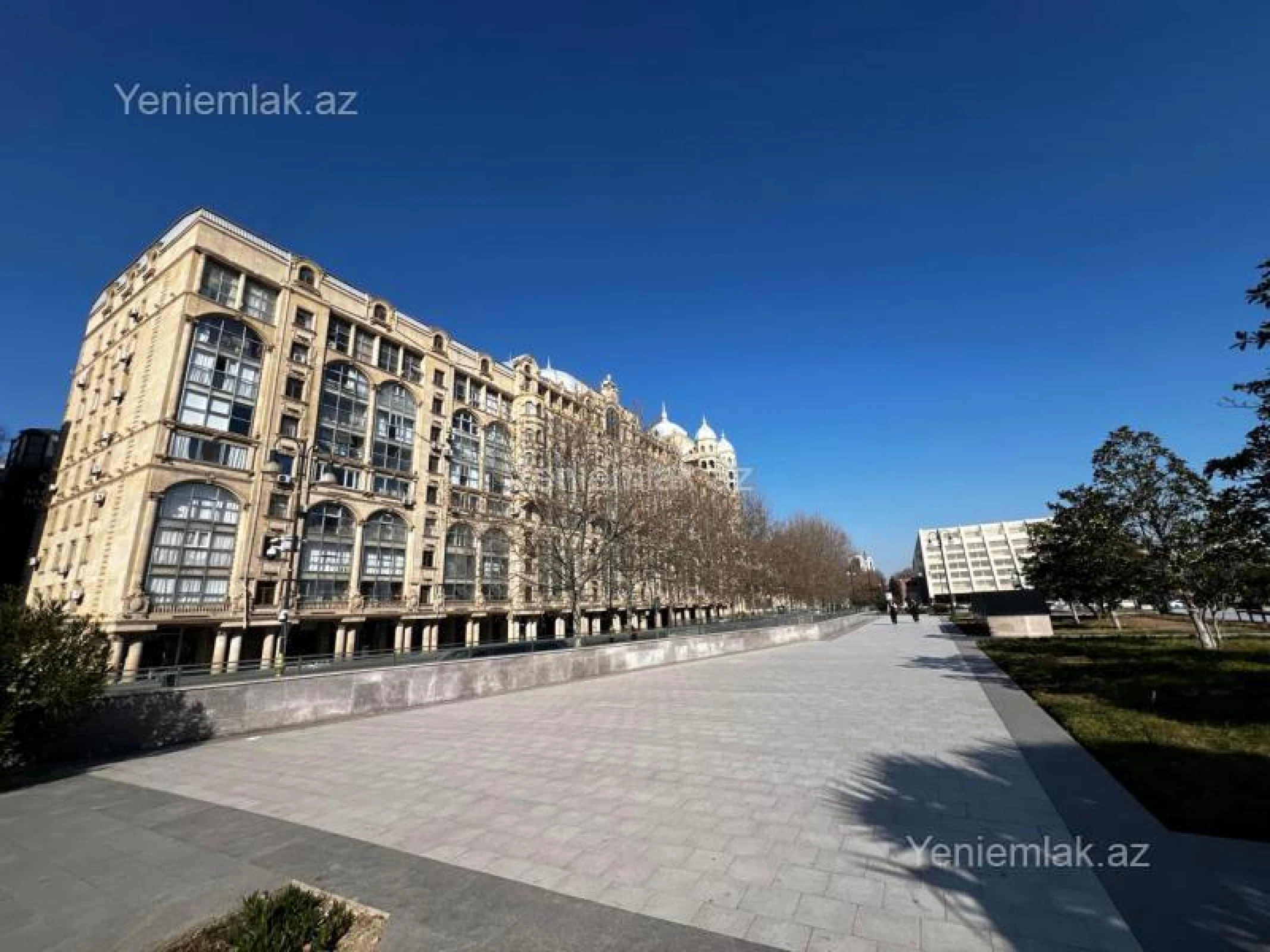 Satılır 3 otaqlı köhnə tikili 104 m²