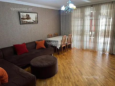 Satılır 3 otaqlı köhnə tikili 104 m²
