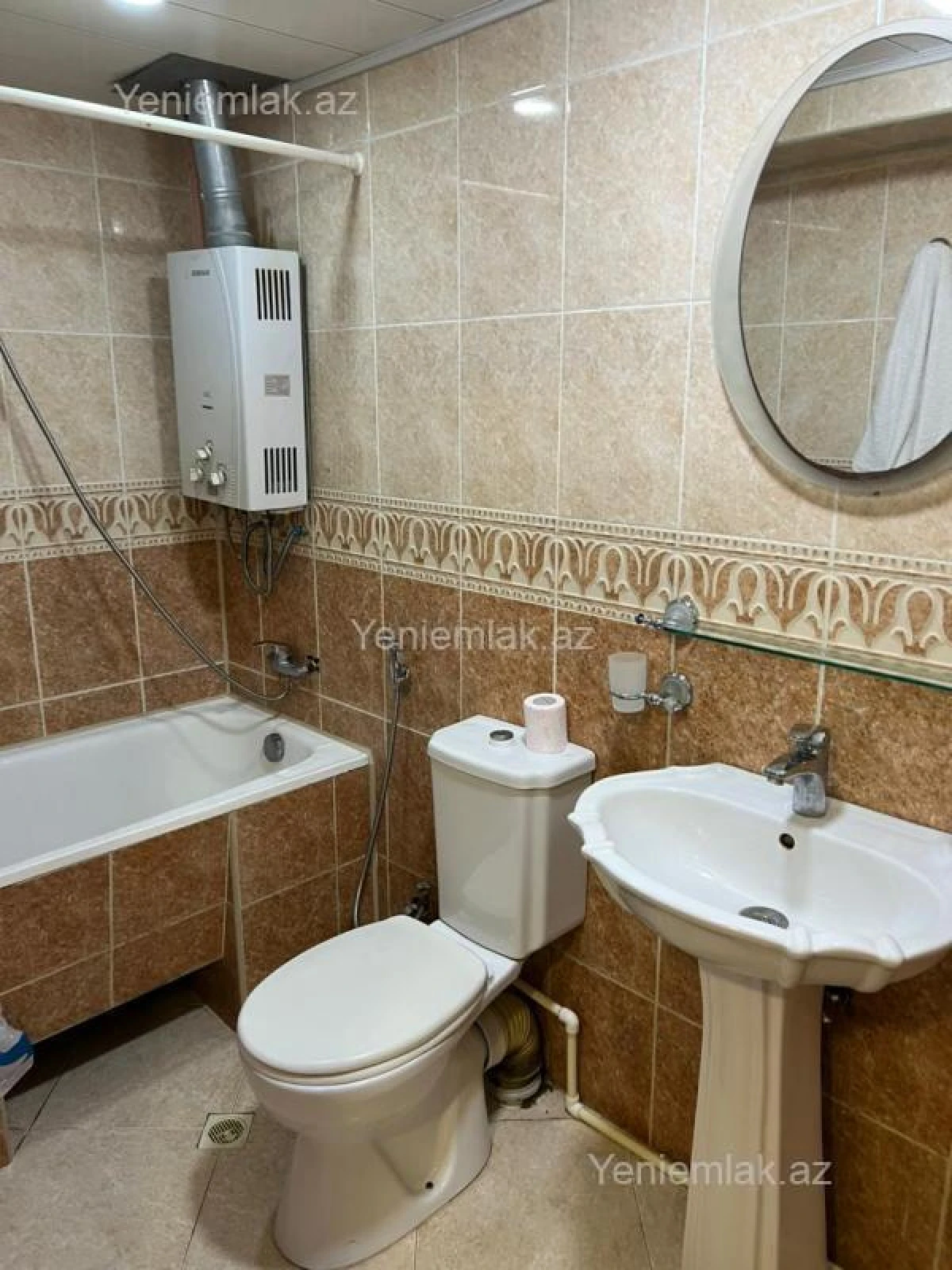Satılır 3 otaqlı köhnə tikili 104 m²