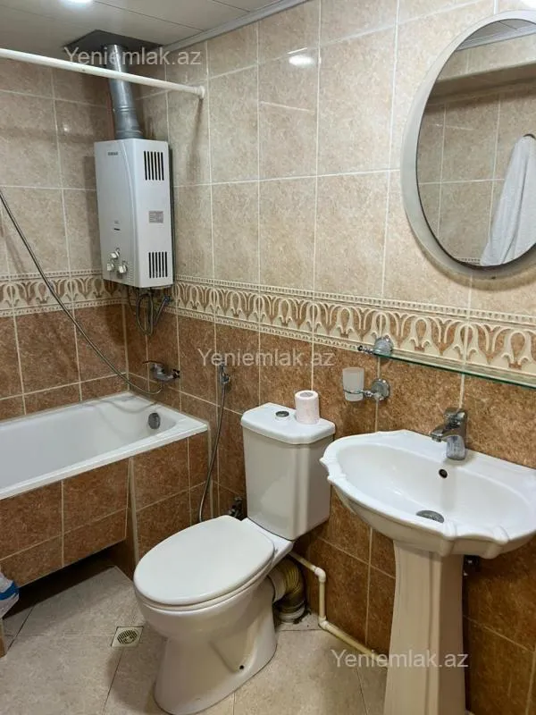 Satılır 3 otaqlı köhnə tikili 104 m²