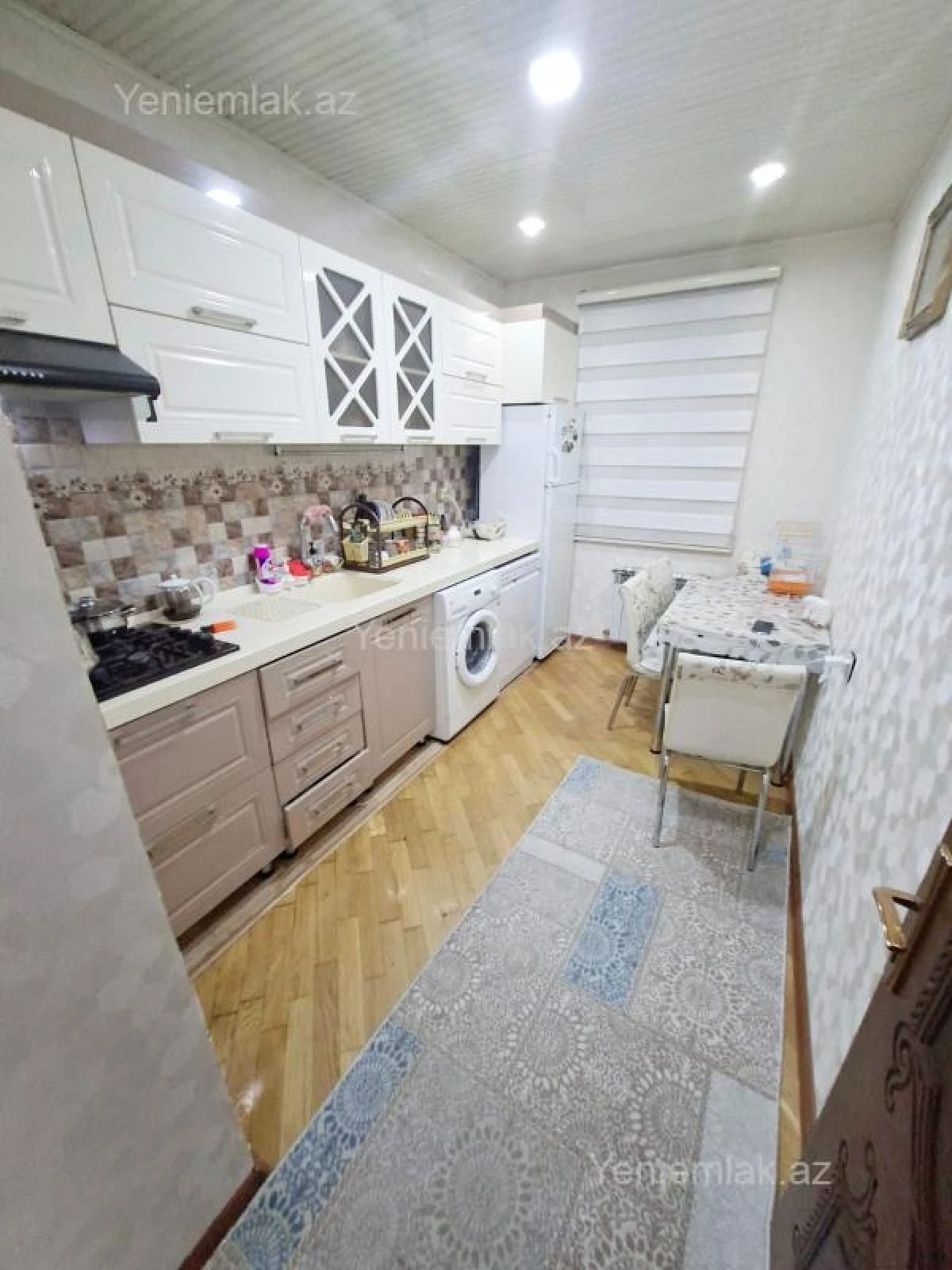 Satılır 3 otaqlı köhnə tikili 80 m²