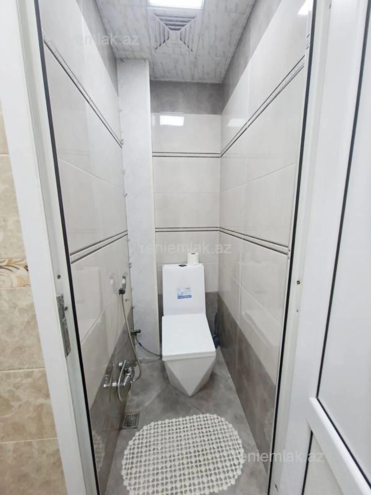 Satılır 3 otaqlı köhnə tikili 80 m²