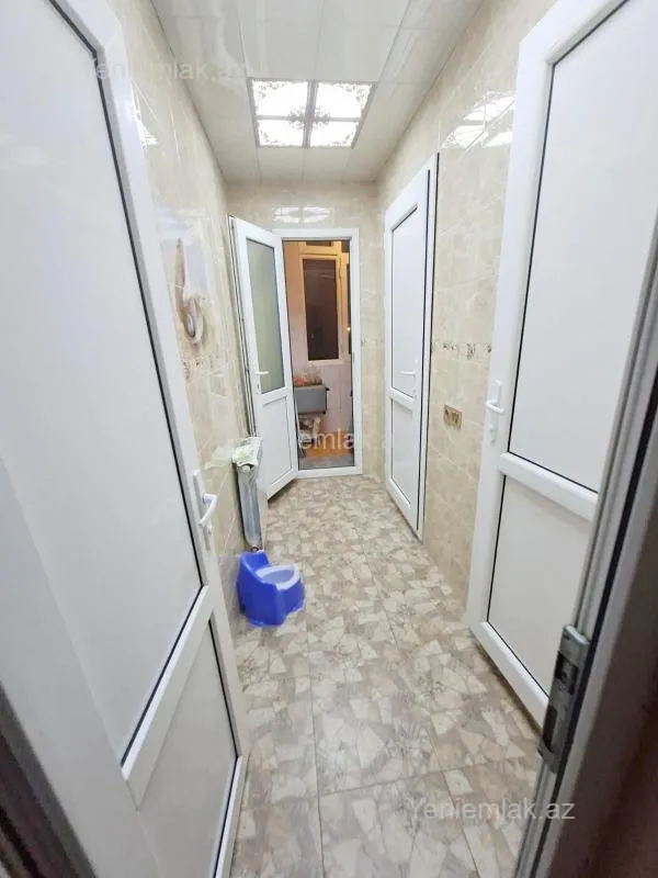 Satılır 3 otaqlı köhnə tikili 80 m²