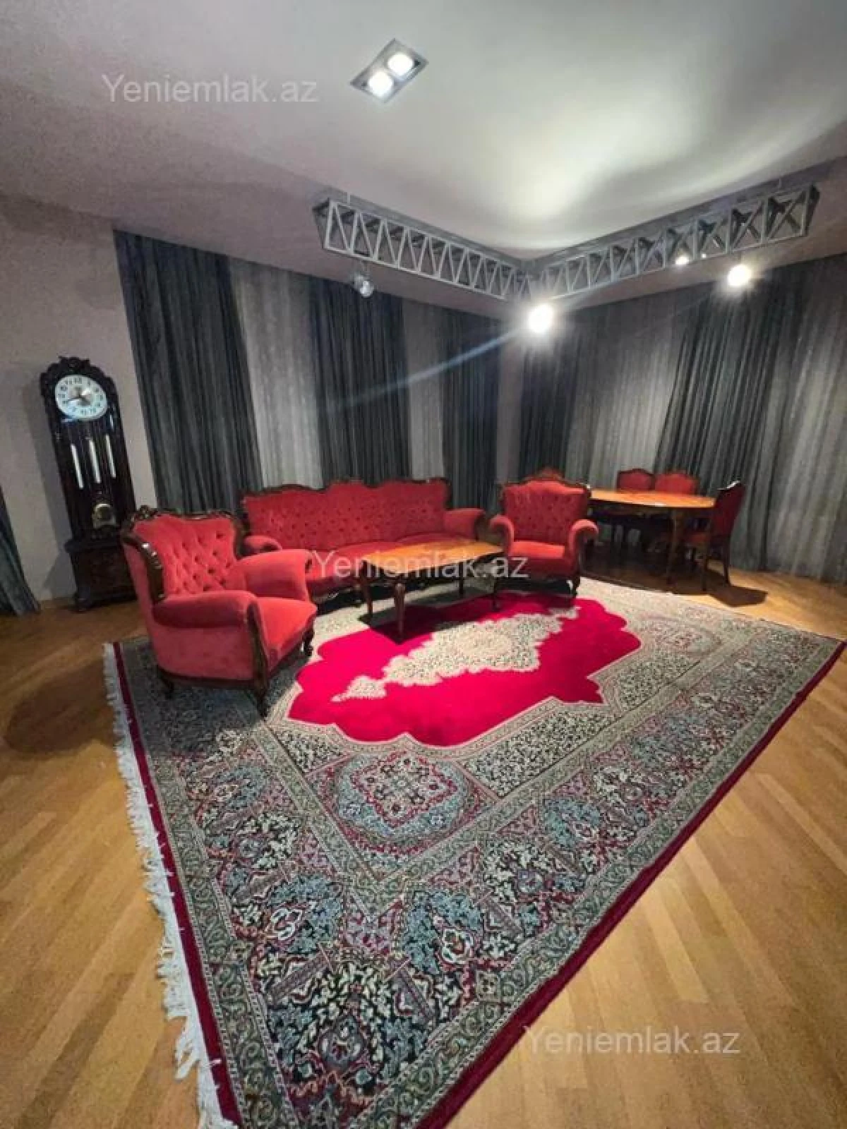 Satılır 4 otaqlı yeni tikili 232 m²