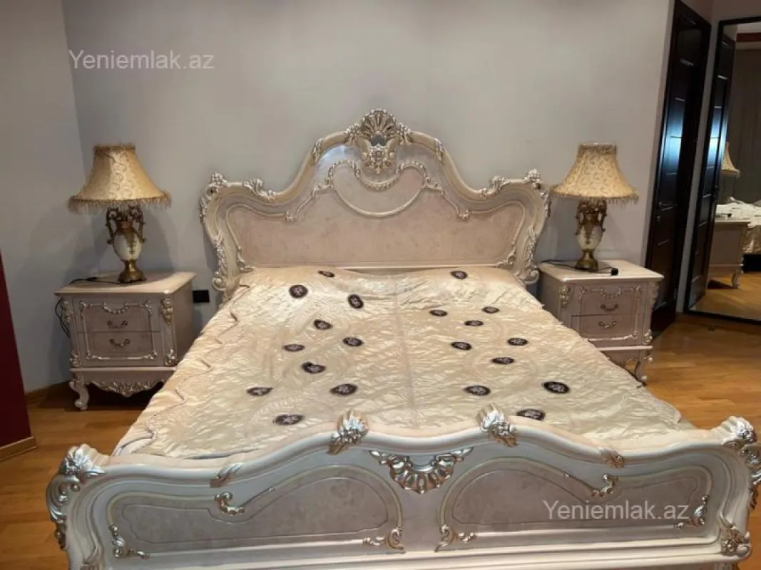 Satılır 4 otaqlı yeni tikili 232 m²