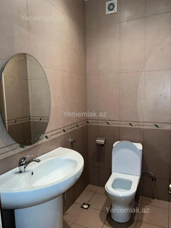 Satılır 4 otaqlı yeni tikili 232 m²