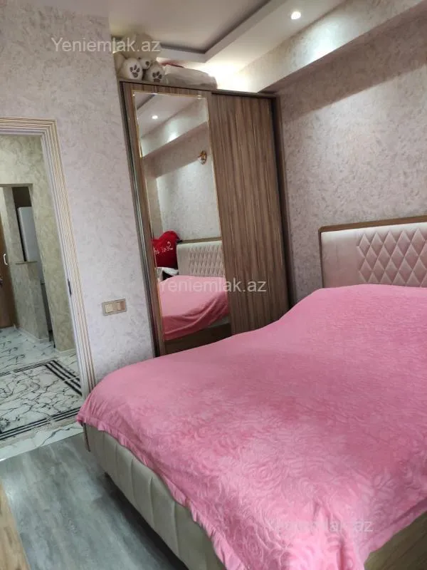 Satılır 2 otaqlı yeni tikili 63 m²