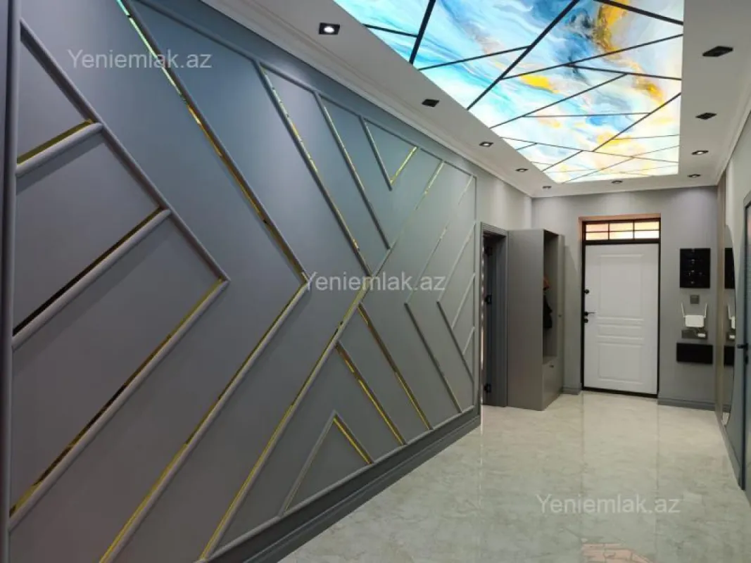 Satılır 5 otaqlı həyət evi 252 m²