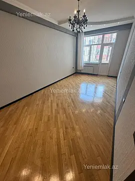 Satılır 4 otaqlı yeni tikili 130 m²