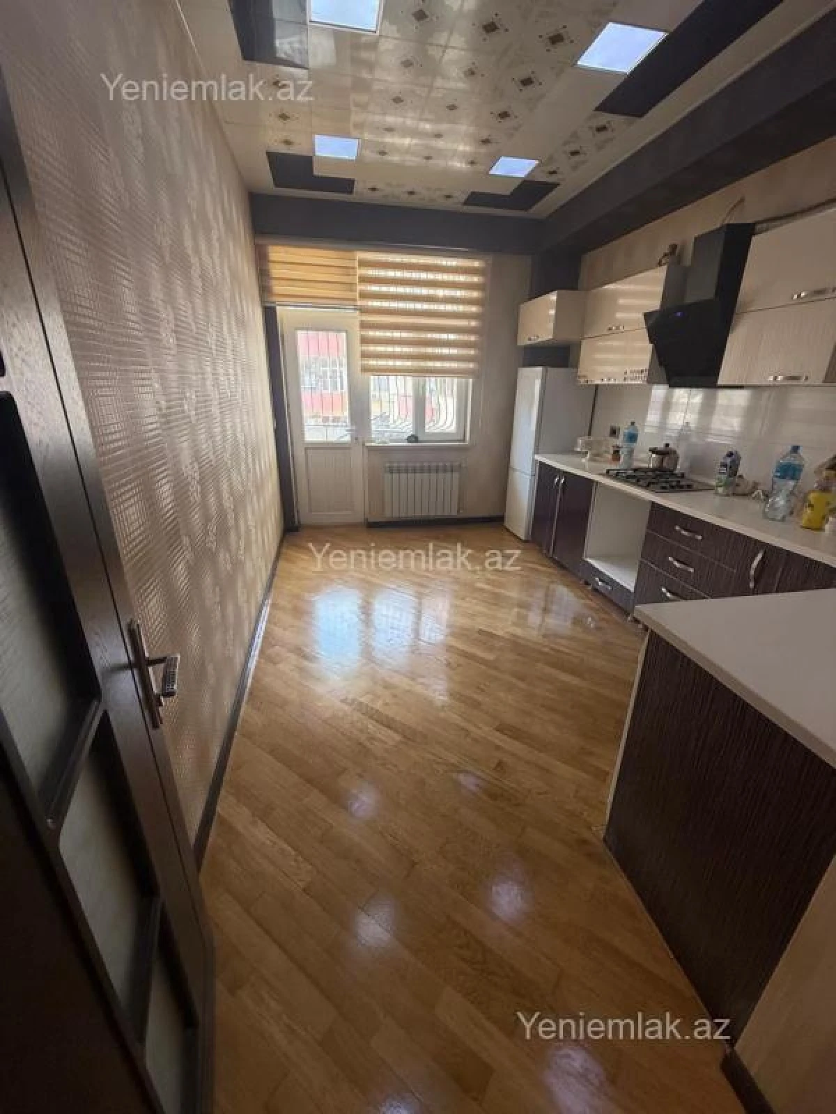 Satılır 4 otaqlı yeni tikili 130 m²
