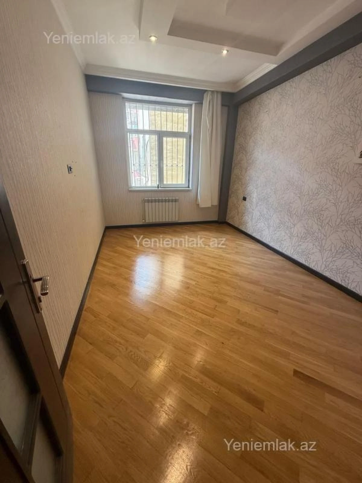 Satılır 4 otaqlı yeni tikili 130 m²