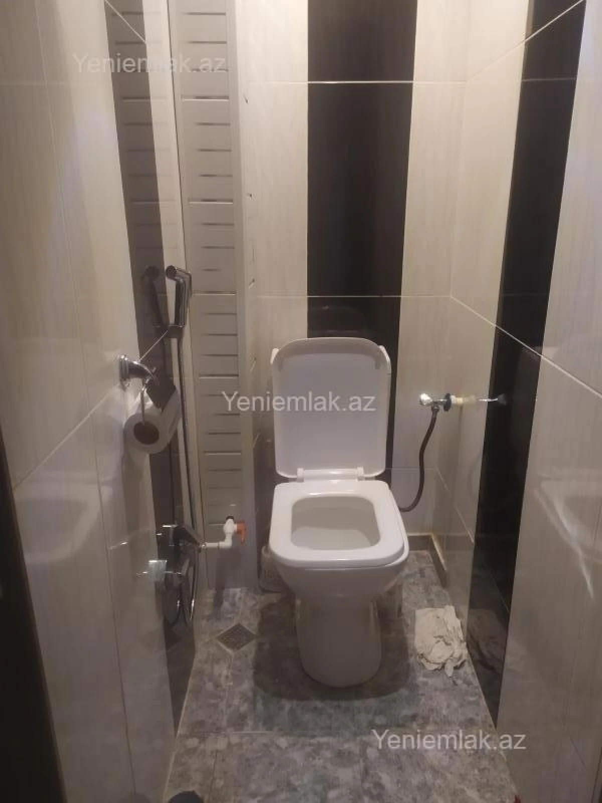 Satılır 5 otaqlı köhnə tikili 98 m²