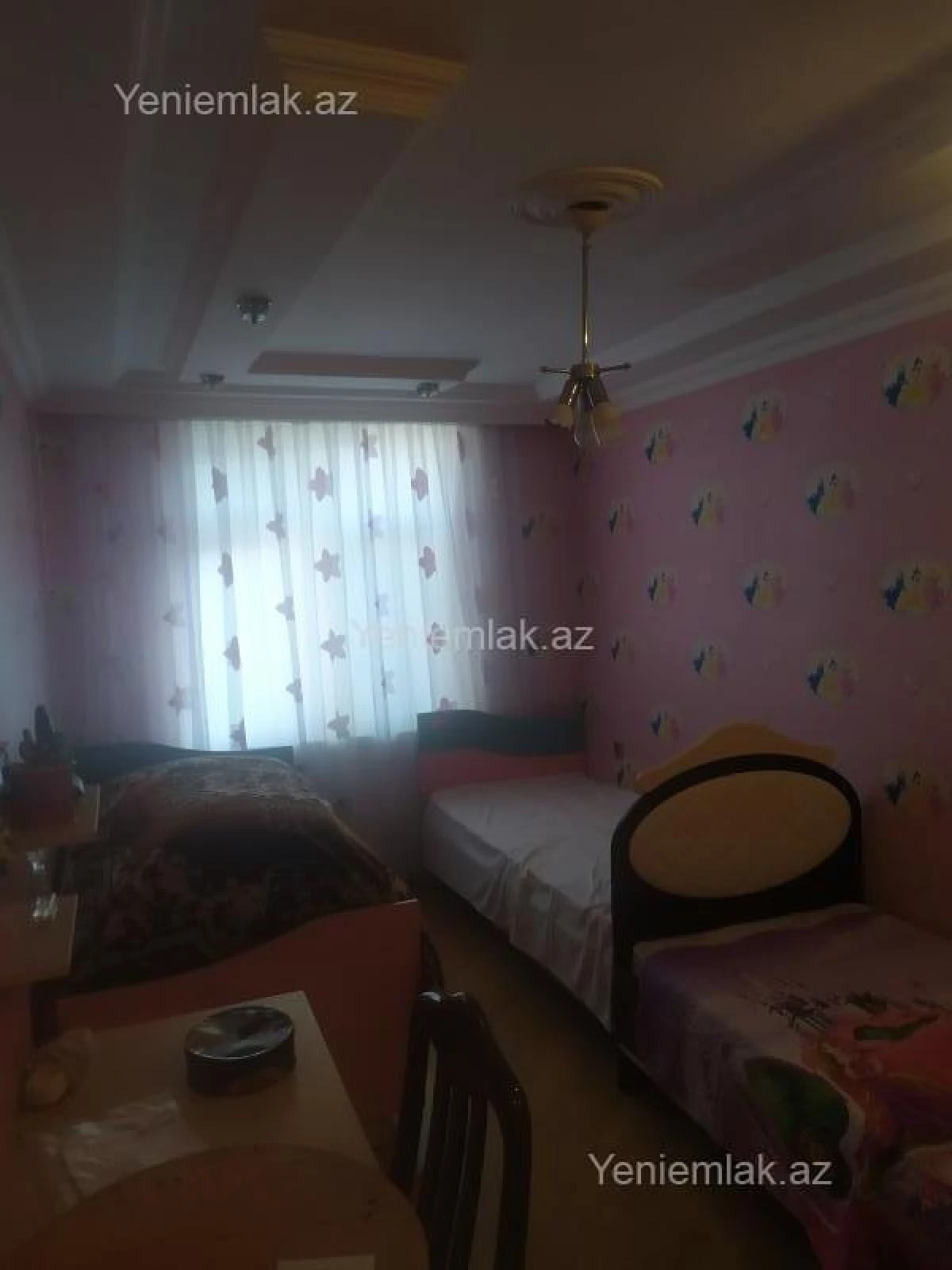 Satılır 5 otaqlı köhnə tikili 98 m²