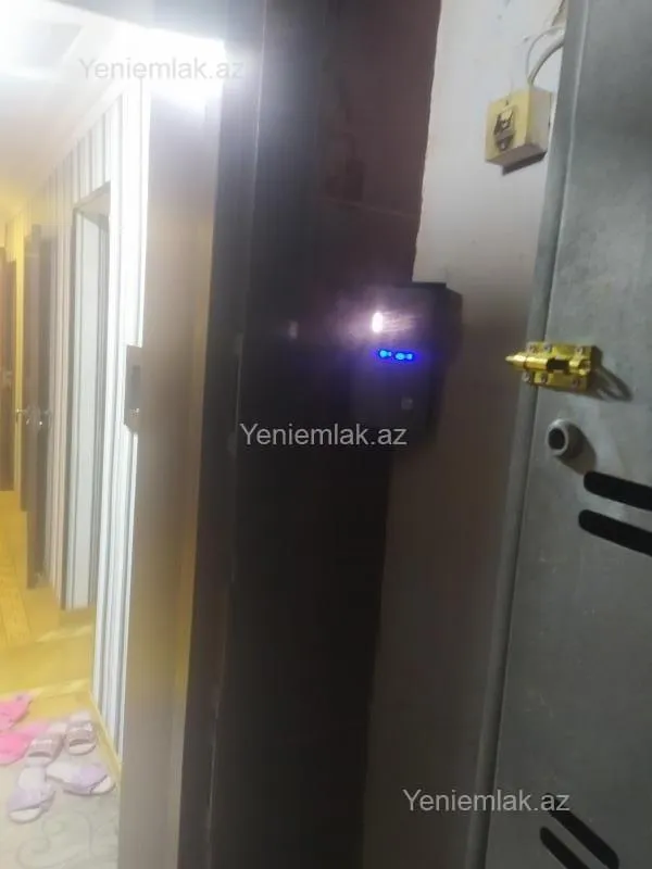 Satılır 5 otaqlı köhnə tikili 98 m²