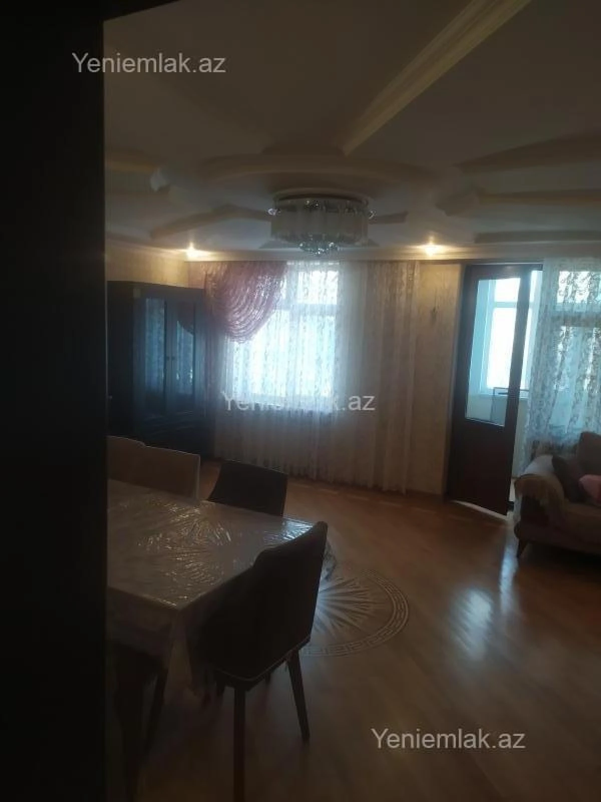 Satılır 5 otaqlı köhnə tikili 98 m²