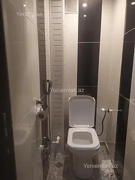 Satılır 5 otaqlı köhnə tikili 98 m²