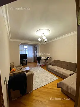Satılır 3 otaqlı köhnə tikili 70 m²
