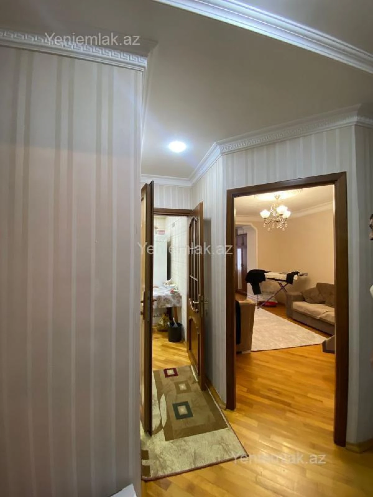 Satılır 3 otaqlı köhnə tikili 70 m²