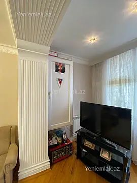 Satılır 3 otaqlı köhnə tikili 70 m²