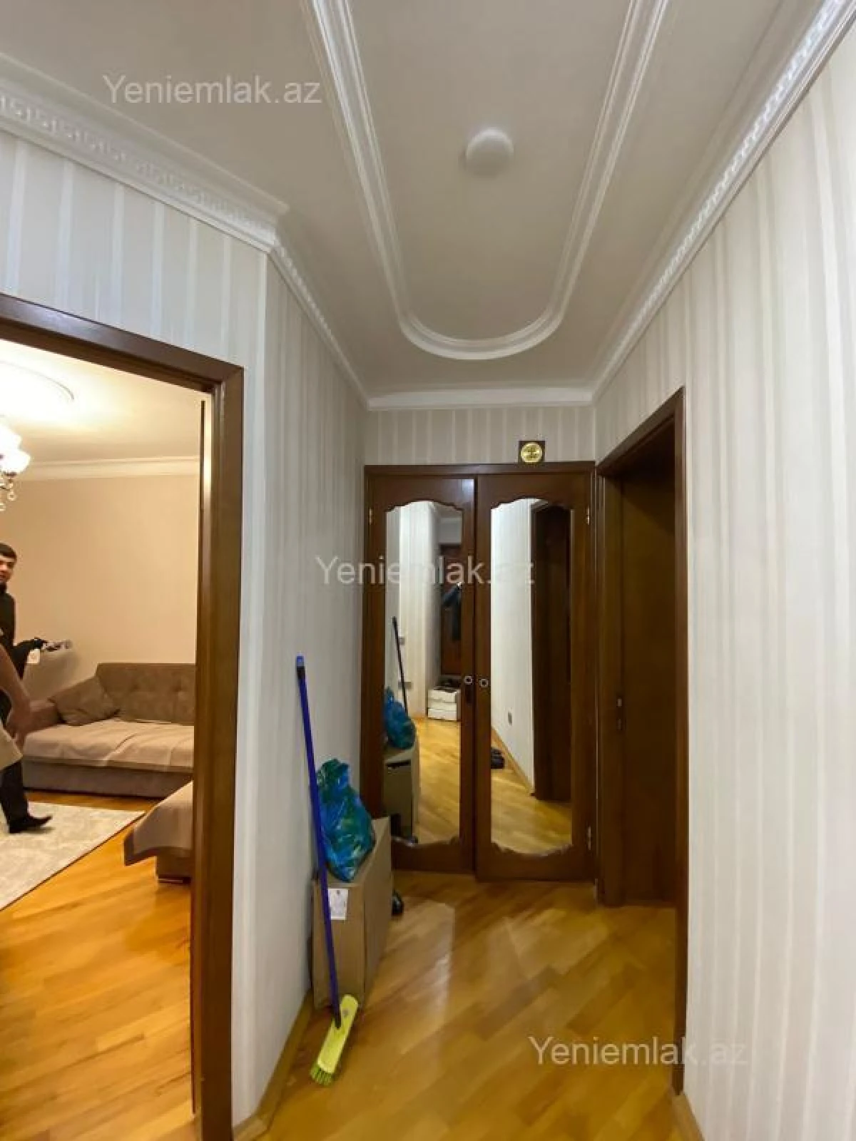 Satılır 3 otaqlı köhnə tikili 70 m²