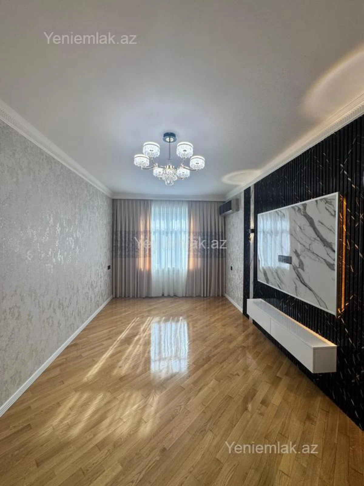 Satılır 2 otaqlı köhnə tikili 60 m²