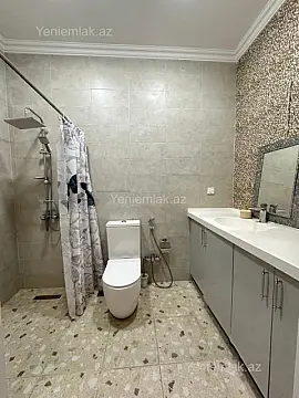 Satılır 2 otaqlı yeni tikili 65 m²