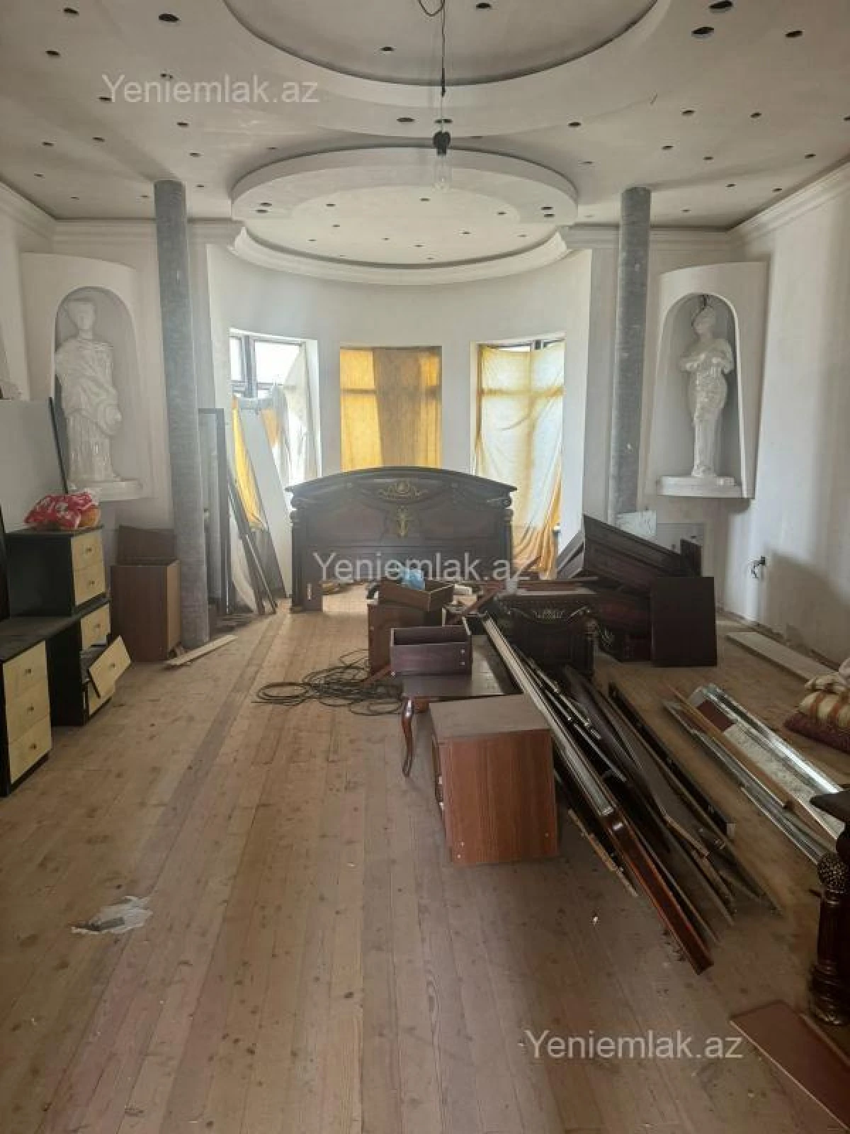 Satılır 6 otaqlı həyət evi 430 m²