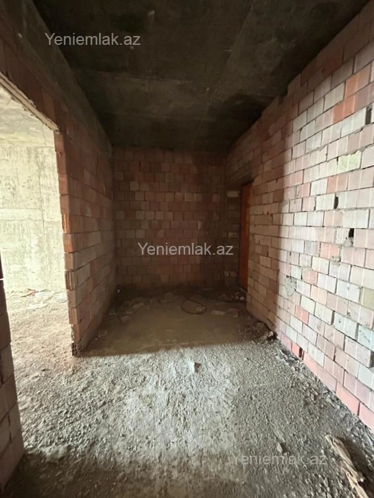 Satılır 2 otaqlı yeni tikili 91 m²