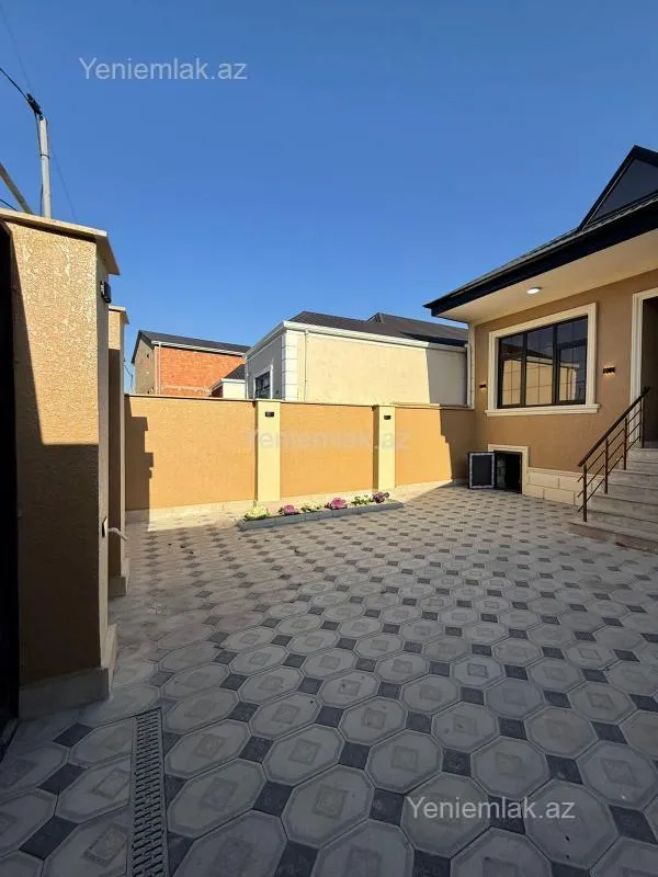 Satılır 3 otaqlı həyət evi 100 m²