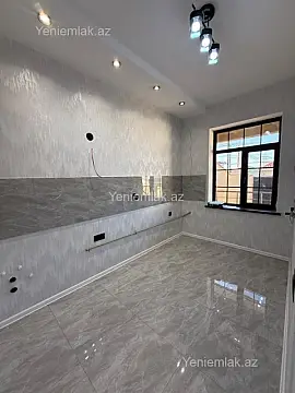 Satılır 3 otaqlı həyət evi 100 m²