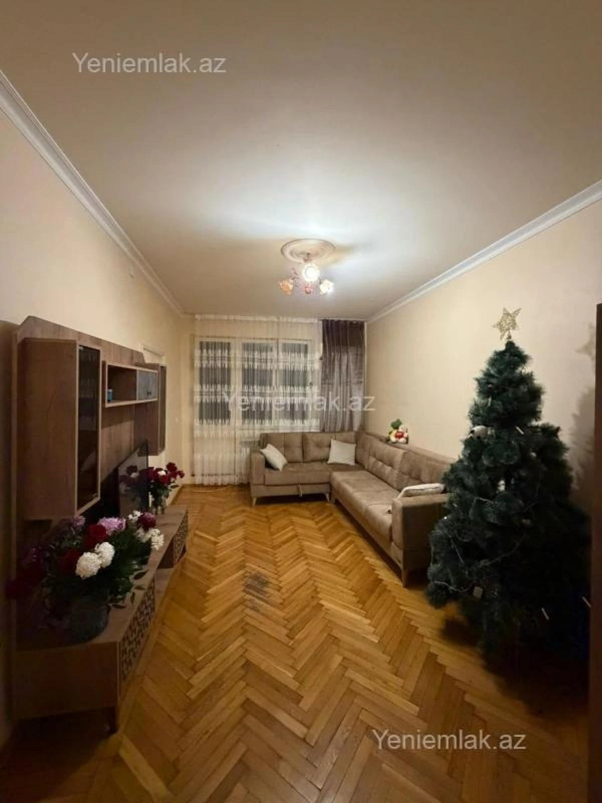 Satılır 2 otaqlı köhnə tikili 50 m²