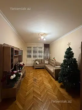 Satılır 2 otaqlı köhnə tikili 50 m²