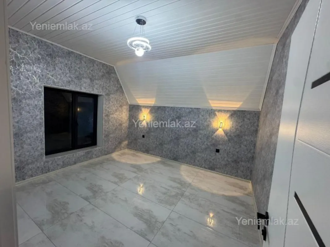 Satılır 5 otaqlı həyət evi 135 m²