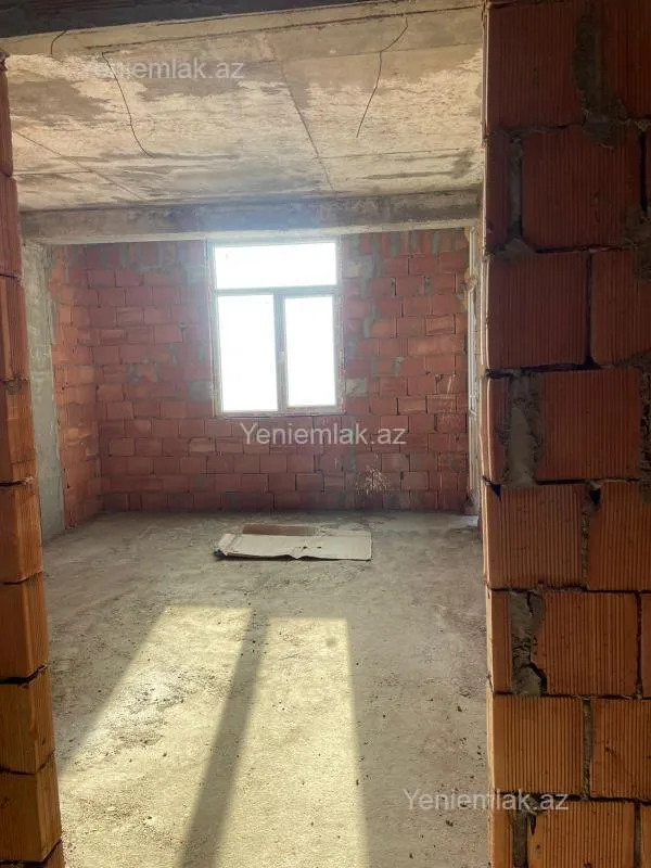 Satılır 3 otaqlı yeni tikili 86 m²